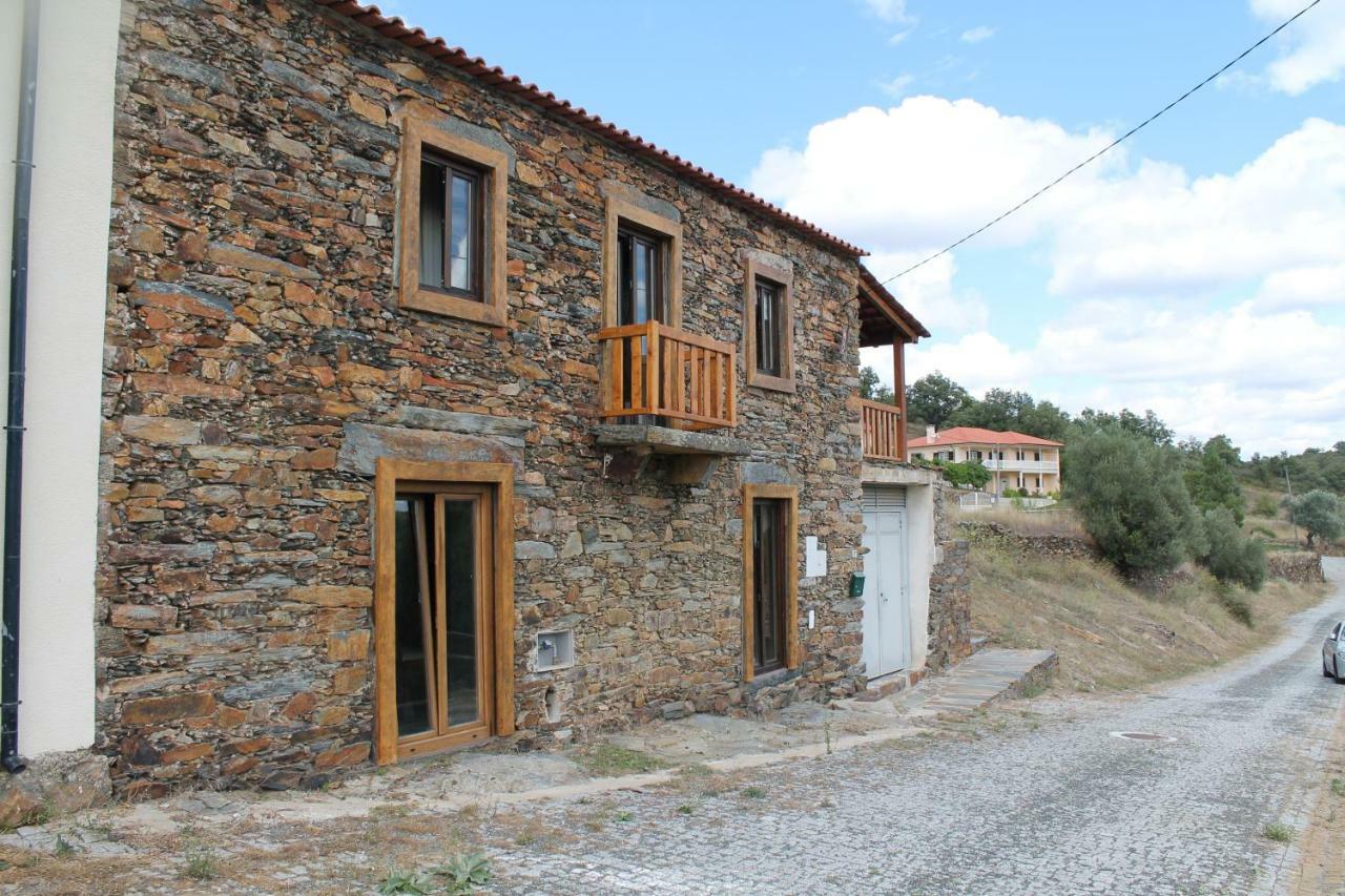 Serapicos House Bragança Esterno foto